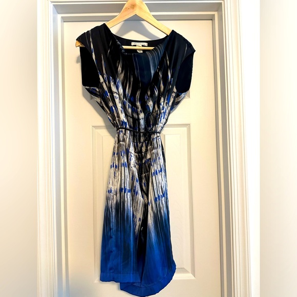 Kenneth Cole New York Dresses & Skirts - Kenneth Cole Dress